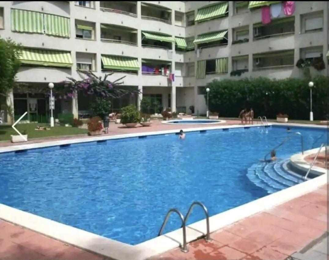 Bonito Apartamento Cerca De La Playa Salou Eksteriør billede